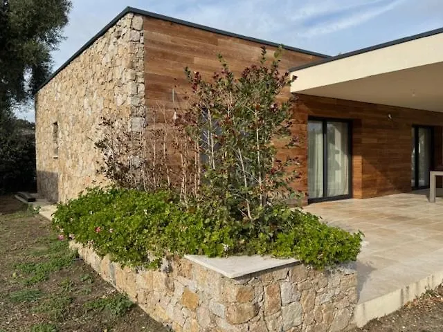 Casa Di Santa Aléria